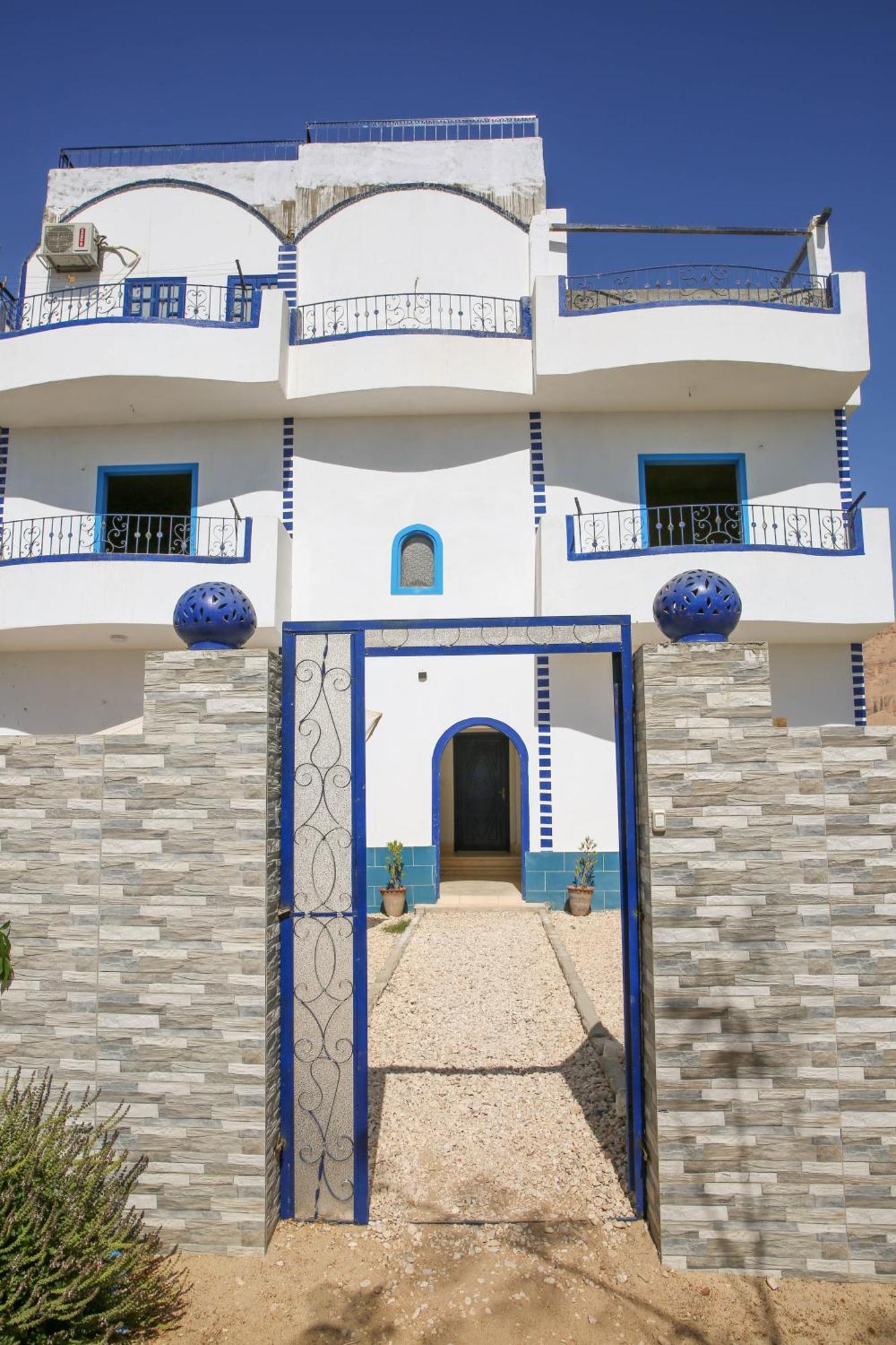 Sharqotel Luxor Eksteriør bilde