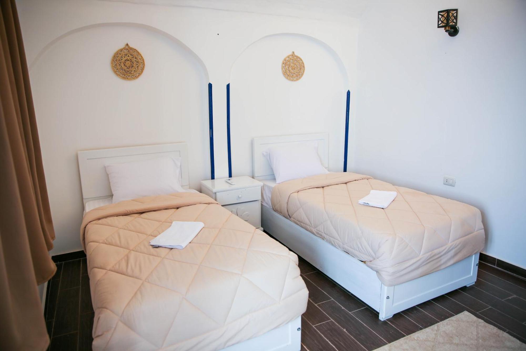 Sharqotel Luxor Eksteriør bilde