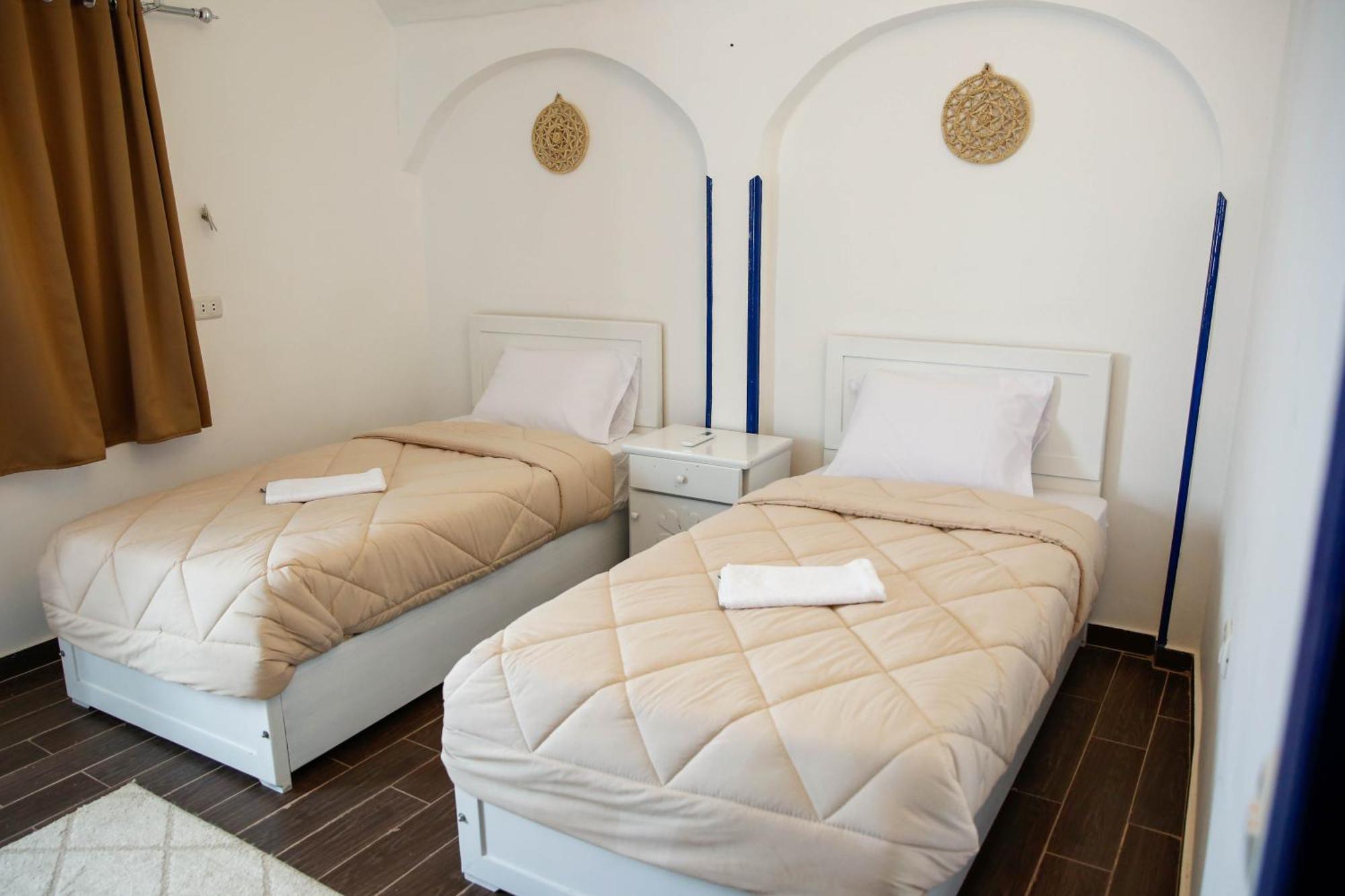 Sharqotel Luxor Eksteriør bilde